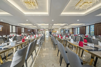 Golden Lotus Luxury Hotel Danang