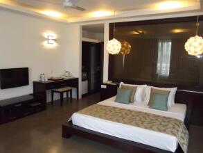 Hotel Tourmaline
