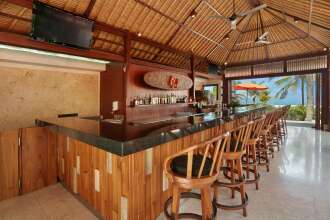 Legian Beach Hotel