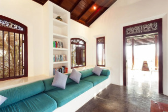 Apa Villa