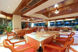 Andaman Beach Suites Hotel