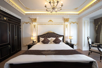 Monarque Hotel Danang