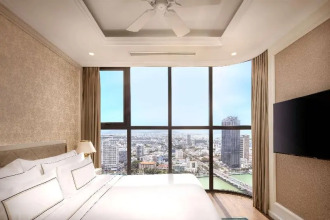 Melia Vinpearl Danang Riverfront