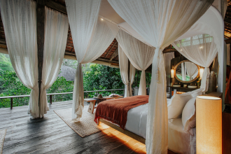 Buahan, A Banyan Tree Escape