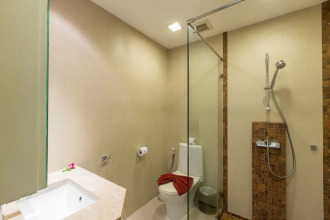 The Palms, Kamala Beach