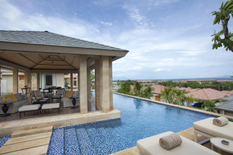 Mulia Villas