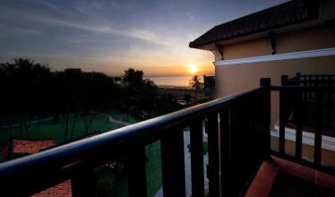 Seahorse Resort & Spa