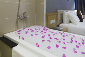 Dendro Gold Hotel Nha Trang