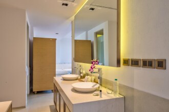 Azaya Beach Resort