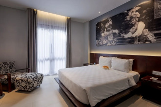 Fourteen Roses Boutique Hotel Legian