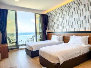 Triton Prestige Seaview & Spa