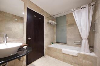 Legian Beach Hotel