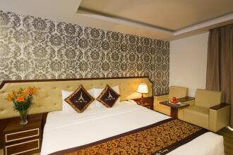 Paris Nha Trang Hotel