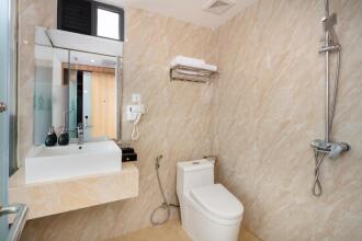 Crown Hotel Nha Trang