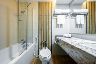 Amora Beach Resort Phuket