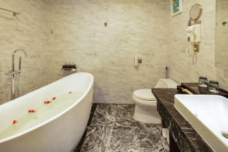 Erica Hotel Nha Trang