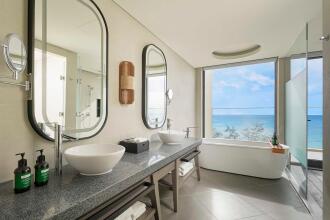 Crowne Plaza Phu Quoc Starbay