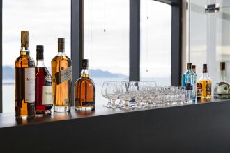 Maple Hotel & Apartment