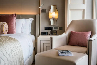 Caravelle Hotel