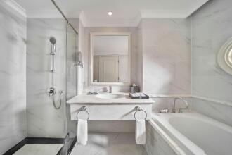 Nha Trang Marriott Resort & Spa, Hon Tre Island