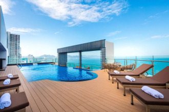 Comodo Nha Trang Hotel