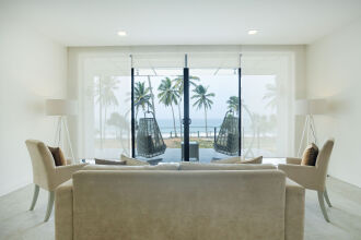 Green Turtle Villa By The Serendipity Collection
