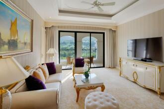 Nha Trang Marriott Resort & Spa, Hon Tre Island