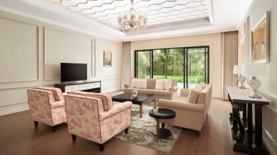 Nha Trang Marriott Resort & Spa, Hon Tre Island