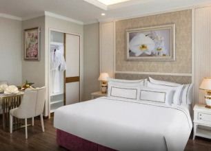 Melia Vinpearl Nha Trang Empire