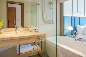 Seaesta Nha Trang Hotel Hotel