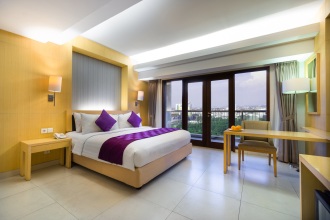 Quest Hotel Kuta