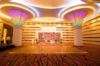 The Golden Crown Hotel