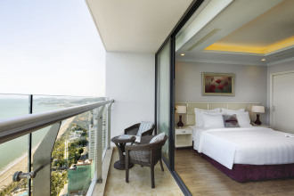 Vinpearl Condotel Beachfront Nha Trang