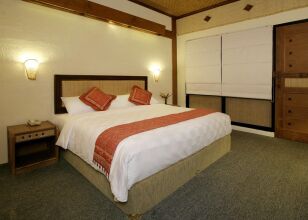 Nugraha Lovina Seaview Resort & Spa