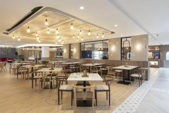 Centra By Centara Hotel Bangkok Phra Nakhon