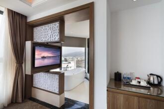Comodo Nha Trang Hotel