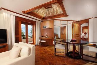 Nusa Dua Beach Hotel & Spa, Bali
