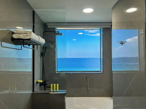 Swarn By Hawks Hotels (Ex. Clarks Exotica Kamadhoo Maldives)
