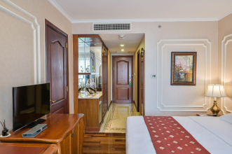 Grand Hotel Saigon