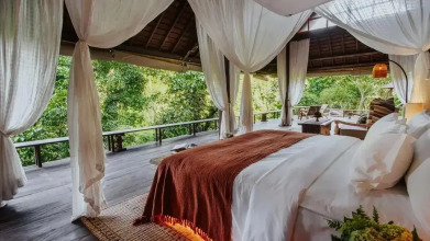 Buahan, A Banyan Tree Escape