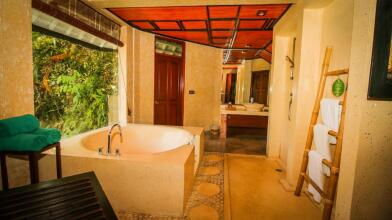 Kupu Kupu Barong Villas & Tree Spa By Loccitane
