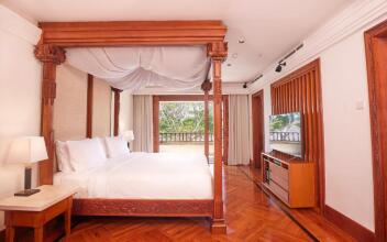 Nusa Dua Beach Hotel & Spa, Bali