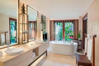 St Regis