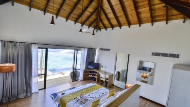Robinson Club Maldives