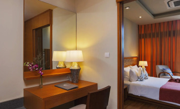 The Cliff Resort & Residences