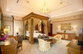 Nusa Dua Beach Hotel & Spa, Bali