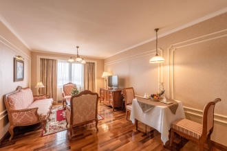 Grand Hotel Saigon