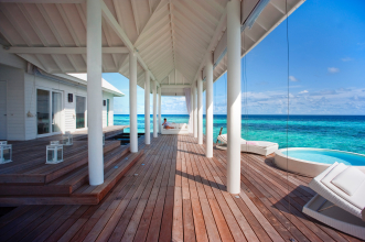 Diamonds Athuruga Beach & Water Villas