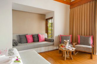 Kudafushi Resort & Spa