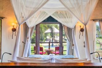 Mara River Safari Lodge Bali